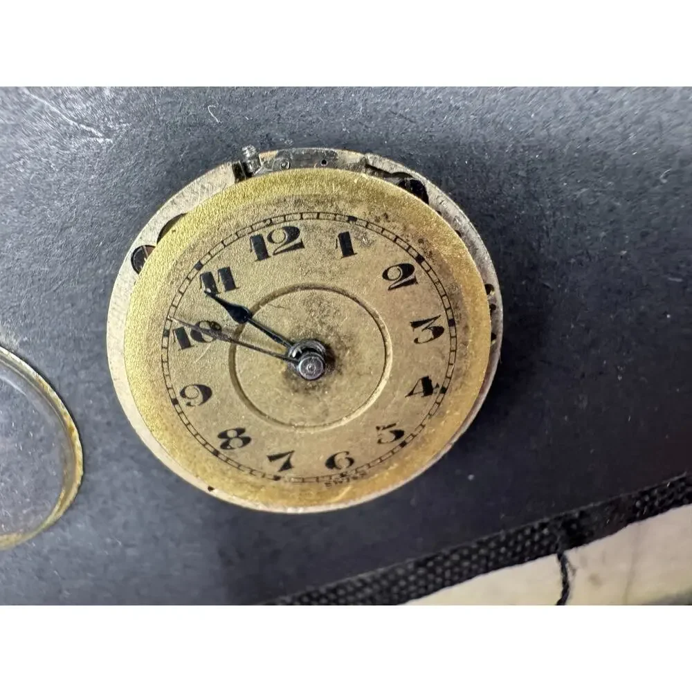 Vintage L. Henry Swiss 7 Jewel 2 Adj Watch Movement & Crystal Parts Repair 23.6m